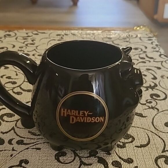 Harley Davidson Cup - Picture 3 of 6